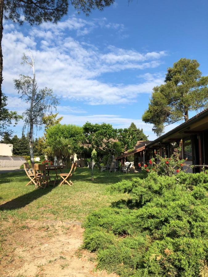 Hotel Cristol Avignon Exterior photo
