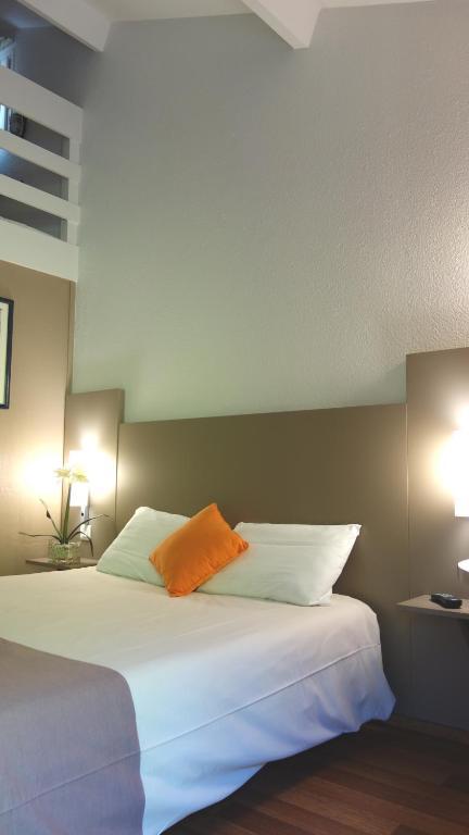 Hotel Cristol Avignon Room photo